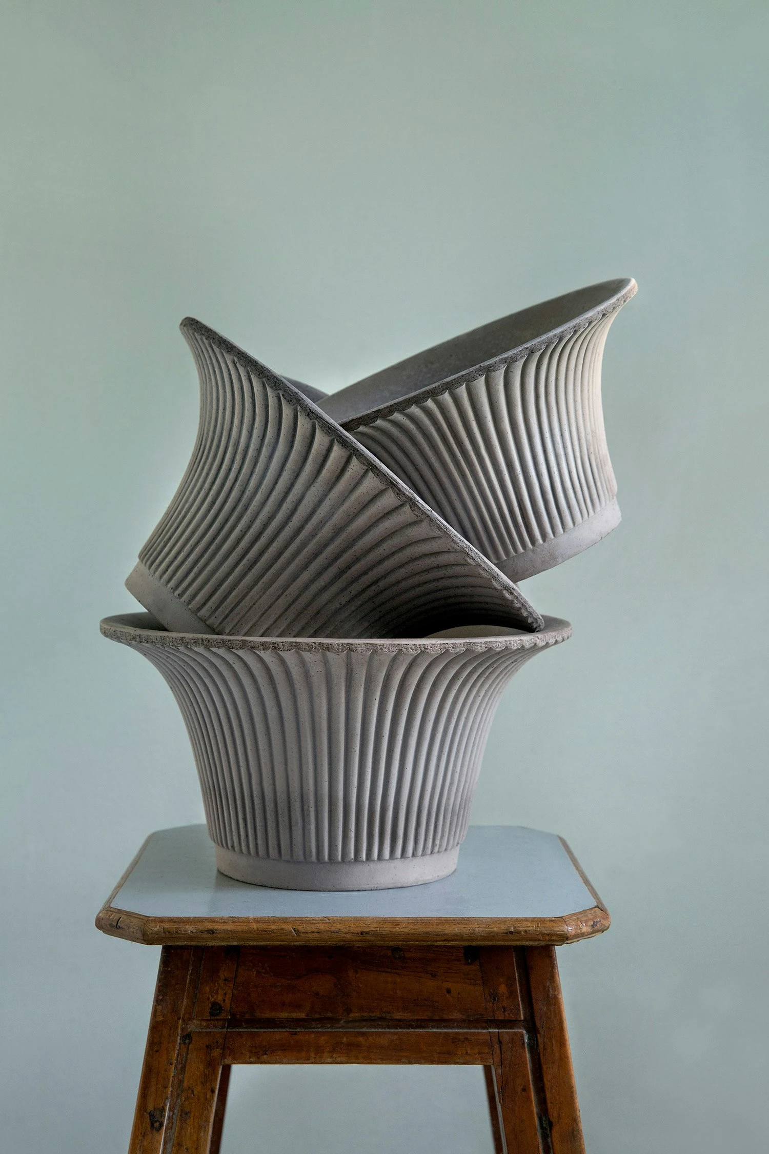 Bergs Potter Daisy Topf Mit Unterteller Grå Ø25 Cm 4 Bergs Potter Daisy Topf Mit Unterteller Grå Ø25 Cm – Bild 2