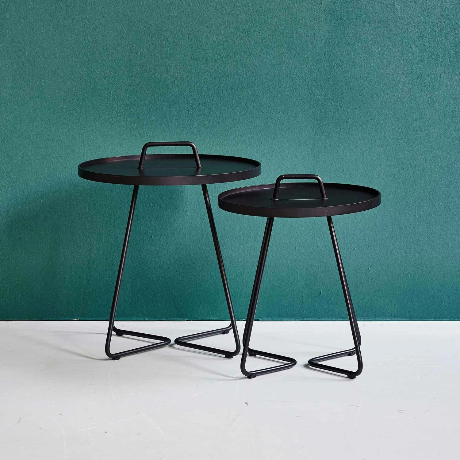 On The Move Side Table Small, Black 4 On The Move Side Table Small, Black – Bild 2