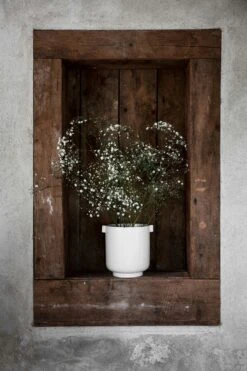 Ernst Topf Mit Ohren Ø19,5 H22,5 Cm, Sandfarben 7 Ernst Topf Mit Ohren Ø19,5 H22,5 Cm, Sandfarben -Bergs Potter Verkaufe ernst topf mit ohren sandfarben 1 1