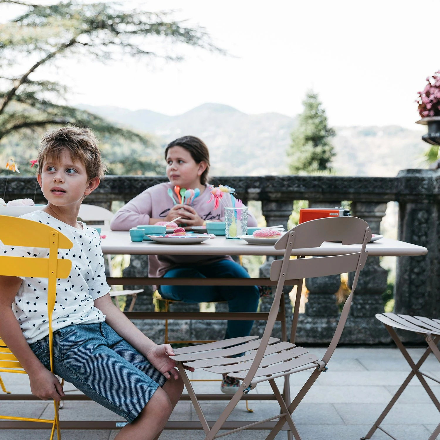 Caractere Tisch, 190x90 Cm/ Cactus 4 Caractere Tisch, 190x90 Cm/ Cactus – Bild 2