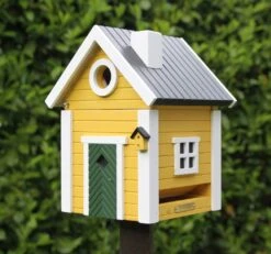 Multiholk Yellow Cottage -Bergs Potter Verkaufe wildlife garden multiholk birdhouse bird feeder 9